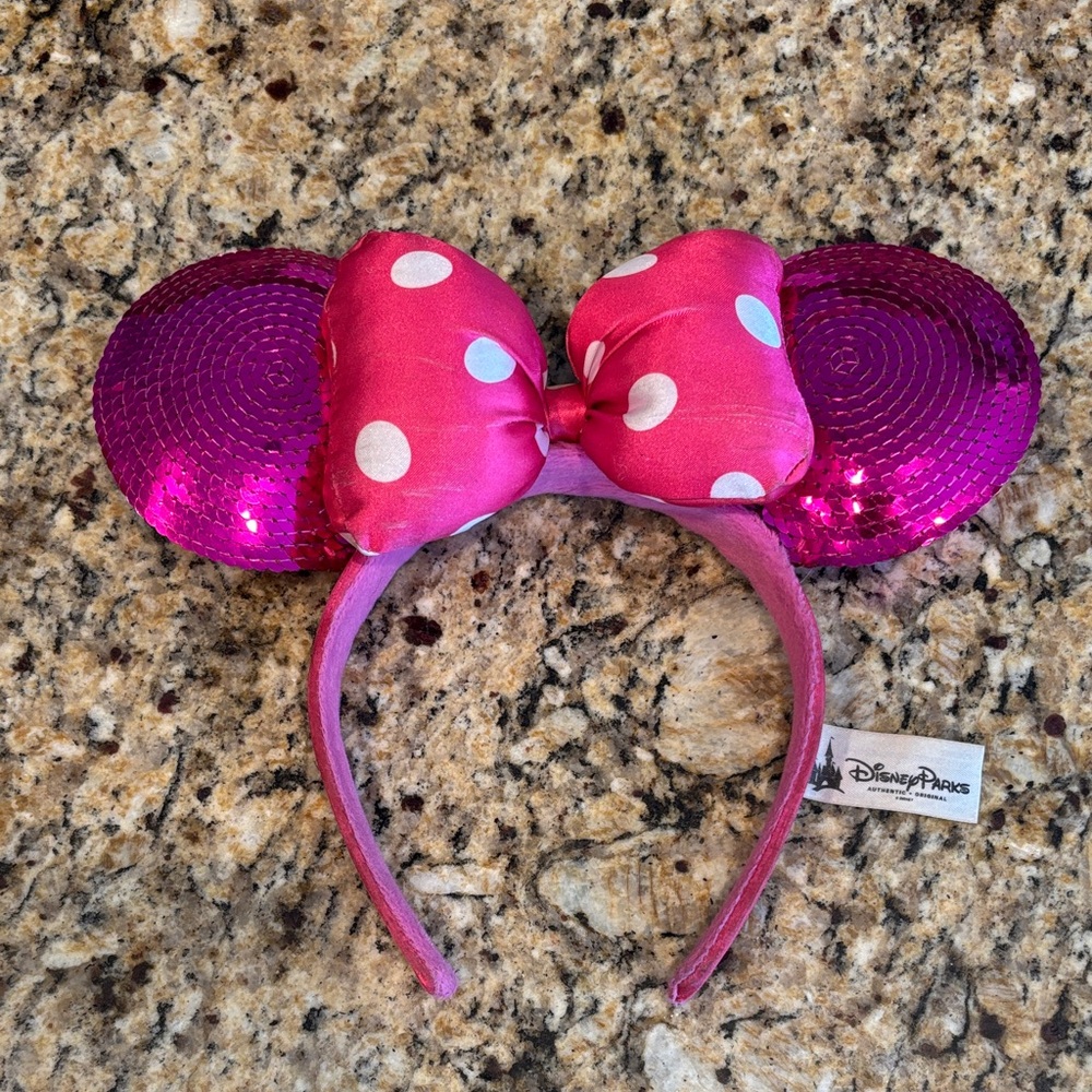 Disney Sparkling Pink Minnie Mouse Ears